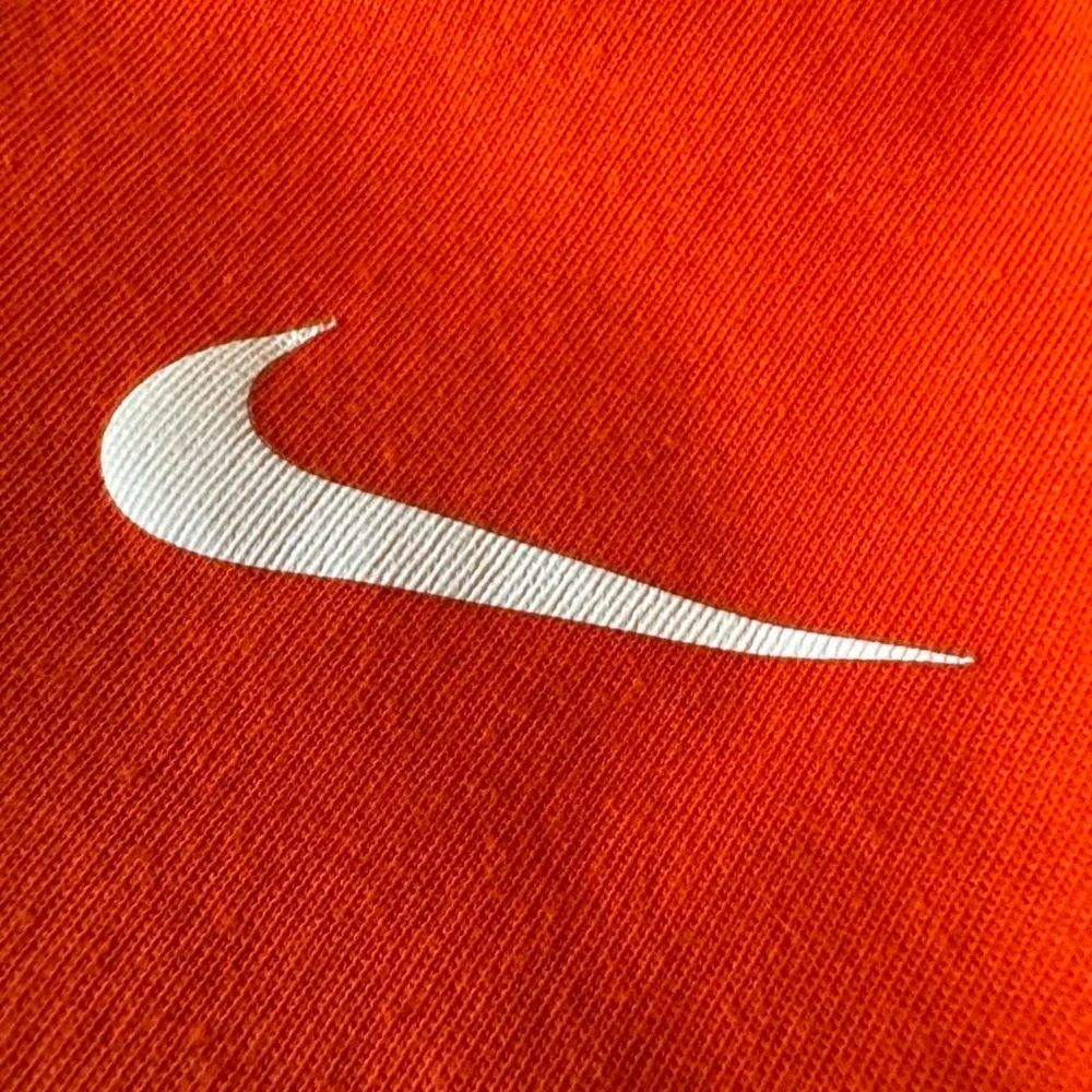 Nike Dri Fit Orange Tee Size Medium Athletic Logo Swoosh Shirt - Picture 4 of 9